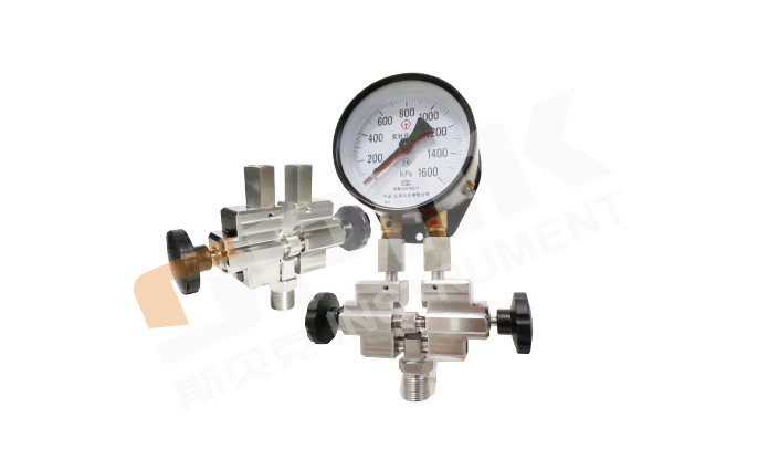 SPMK2000-12雙針雙管壓力表檢定裝置